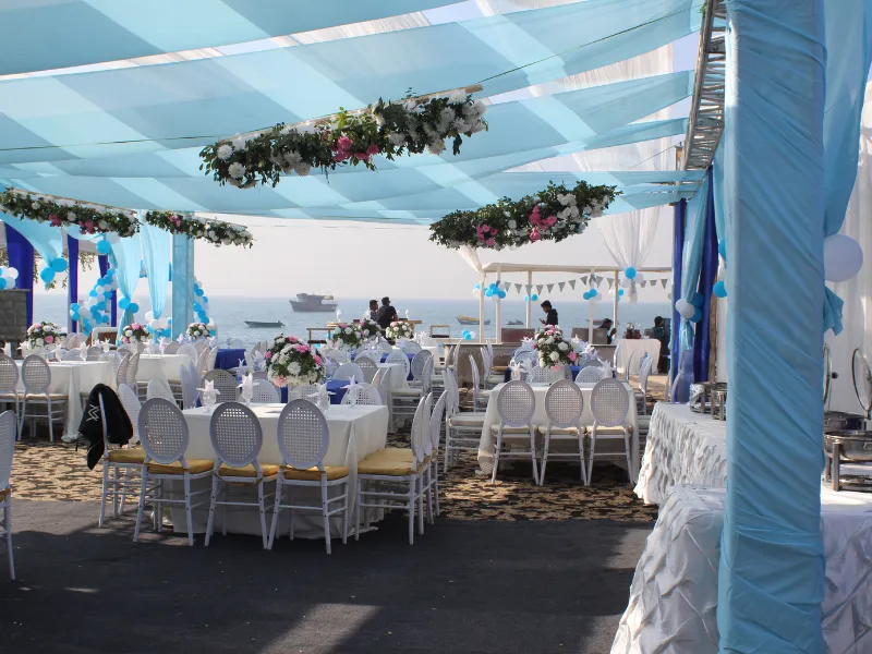 organize-corporate-beach-event